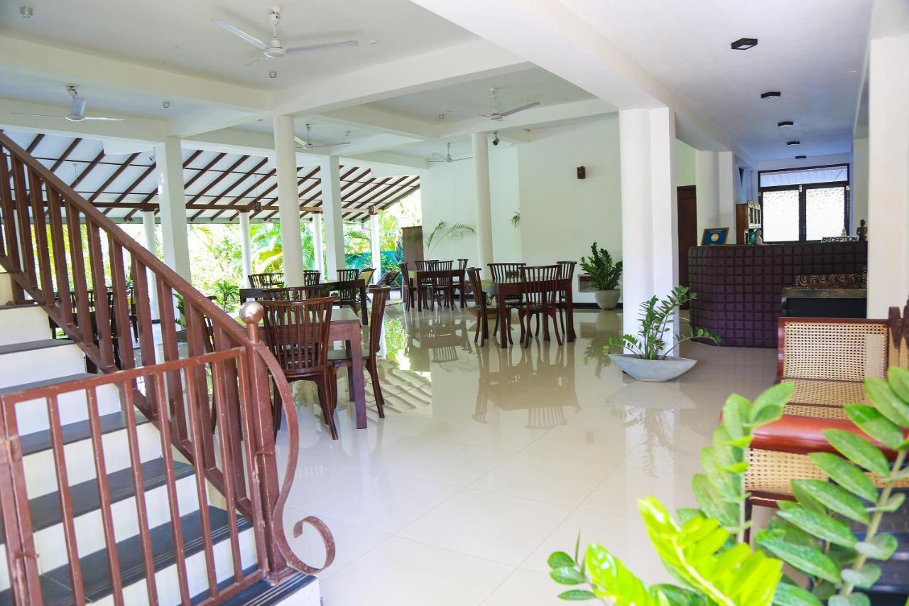 Tinara River Inn, Велигама Экстерьер фото